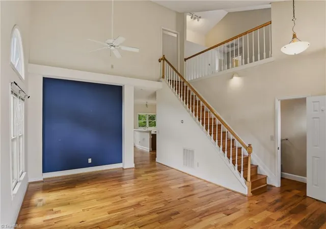 Photo 4 of Single family home for sale at 2032 Williamsburg Manor Ct, Winston Salem, NC 27103 | MLS# 1222081 | Listing updated on 2026-10-23