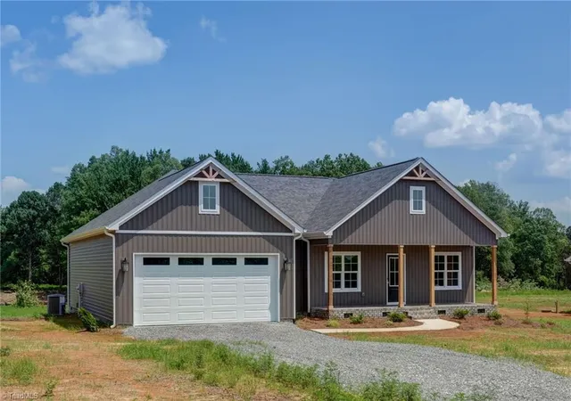 3rd image of 336 Cole Rd, Reidsville, NC 27320 | MLS# 1229954