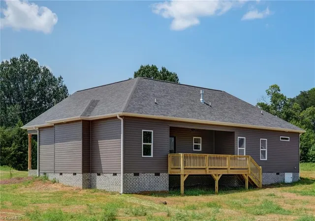4th image of 336 Cole Rd, Reidsville, NC 27320 | MLS# 1229954