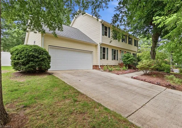 1st image of 905 Northshore Ct, High Point, NC 27265 | MLS# 1229947