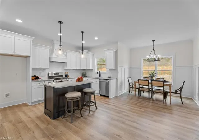 Photo 4 of Single family home for sale at 153 Summerlyn Dr, Mocksville, NC 27028 | MLS# 1227360 | Listing updated on 2026-07-22