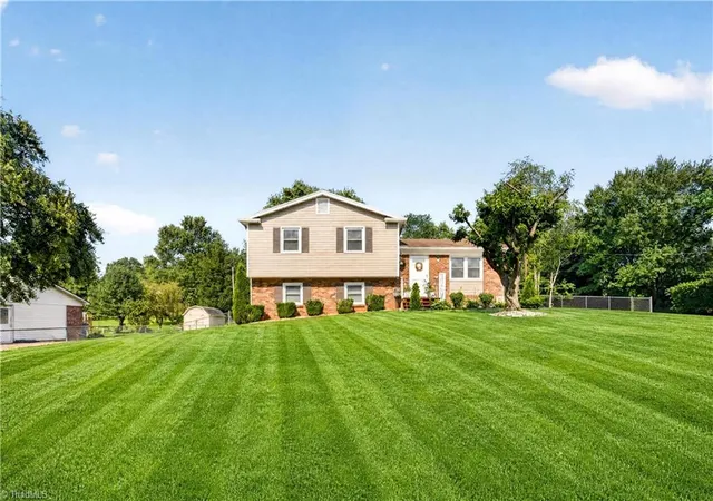 2nd image of 202 Harvest Dr, King, NC 27021 | MLS# 1231062