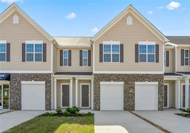 Homes for sale in Graham, NC | 104 Moyer Dr, Graham, NC 27253 | MLS# 1226678