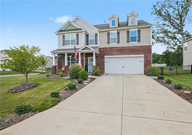 Photo 3 of Single family home for sale at 3425 Millennium Dr, Greensboro, NC 27455 | MLS# 1230532 | Listing updated on 2026-08-23