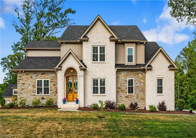 Photo 1 of Single family home for sale at 8198 Rob Roy Dr, Summerfield, NC 27358 | MLS# 1227001 | Listing updated on 2026-08-19