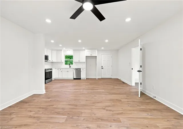 Photo 4 of Single family home for sale at 214 Kendall Ml Rd, Thomasville, NC 27360 | MLS# 1228513 | Listing updated on 2026-09-19