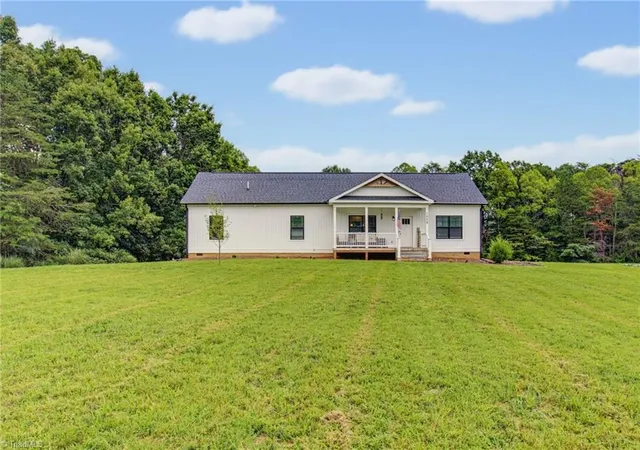1st image of 1500 Slate Rd, King, NC 27021 | MLS# 1230993