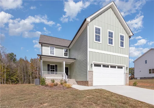 Photo 2 of Single family home for sale at 129 Rierson Farms Ct, Madison, NC 27025 | MLS# 1200588 | Listing updated on 2026-09-15