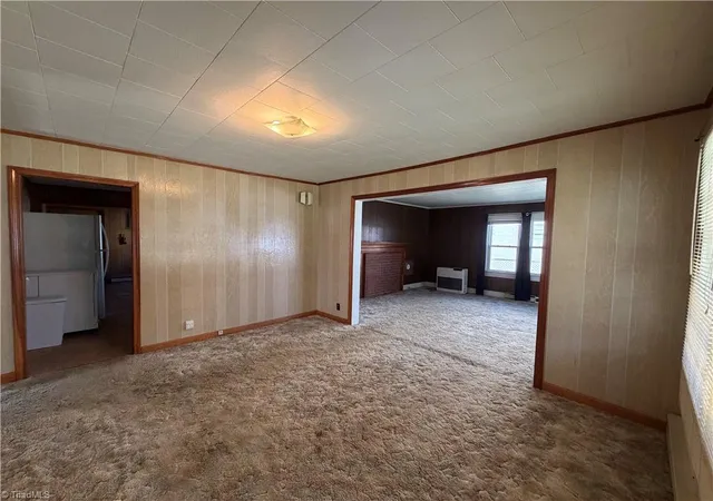 5th image of 813 W Main St, Yadkinville, NC 27055 | MLS# 1226058