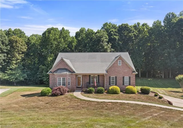 2nd image of 134 Graywood Ct, Advance, NC 27006 | MLS# 1226438
