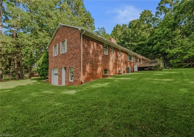 3rd image of 2160 Margaret Dr, Mount Airy, NC 27030 | MLS# 1230345