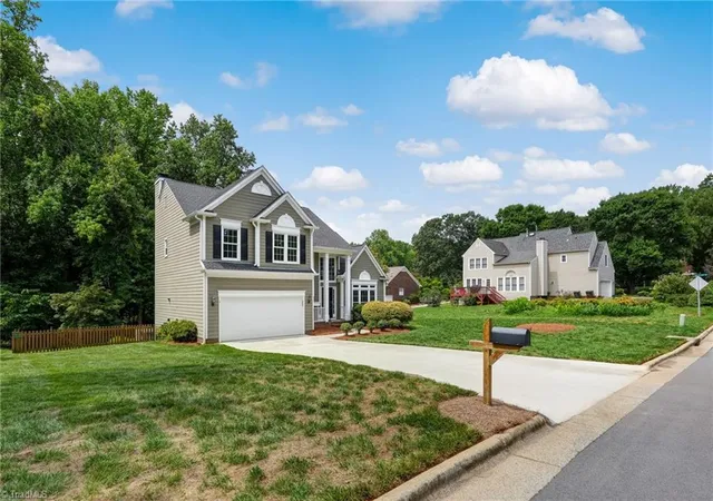 38th image of 5811 Cold Harbor Dr, Greensboro, NC 27410 | MLS# 1230004