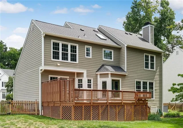 3rd image of 5811 Cold Harbor Dr, Greensboro, NC 27410 | MLS# 1230004