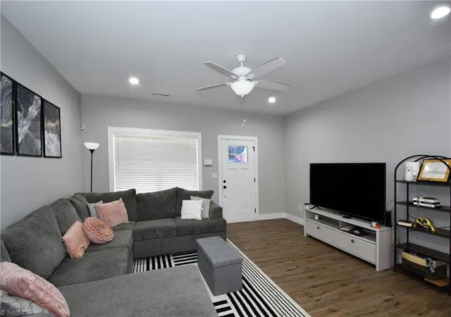Photo 2 of Single family home for sale at 2516 Bluebird Ln, Winston Salem, NC 27106 | MLS# 1215669 | Listing updated on 2026-10-27