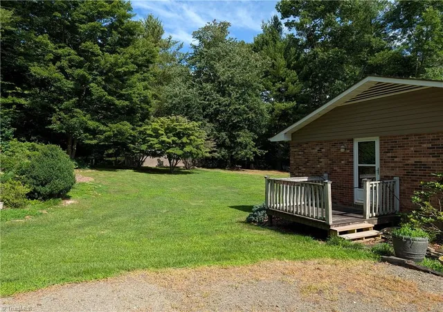 Homes for sale in Sparta, NC | 95 Glade Creek Rd, Sparta, NC 28675 | MLS# 1226724