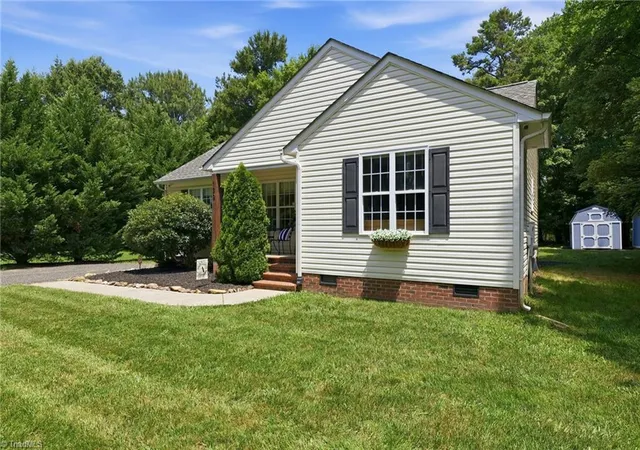 Homes for sale in Randleman, NC | 139 Homer Ln, Randleman, NC 27317 | MLS# 1226493