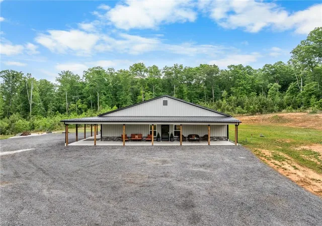 1st image of 160 Riverwood Dr, Lexington, NC 27292 | MLS# 1217989