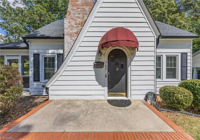 2nd image of 703 S Park St, Asheboro, NC 27203 | MLS# 1231631