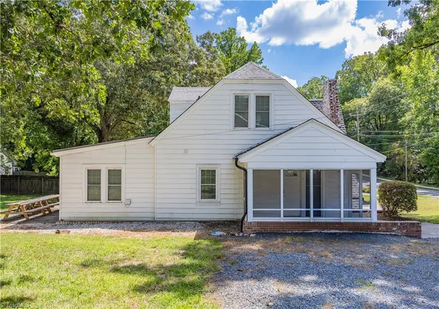 4th image of 703 S Park St, Asheboro, NC 27203 | MLS# 1231631
