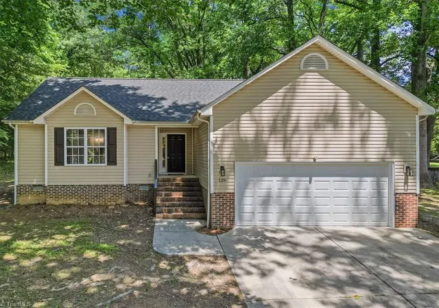 Homes for sale in High Point, NC | 129 Orville Dr, High Point, NC 27260 | MLS# 1222710