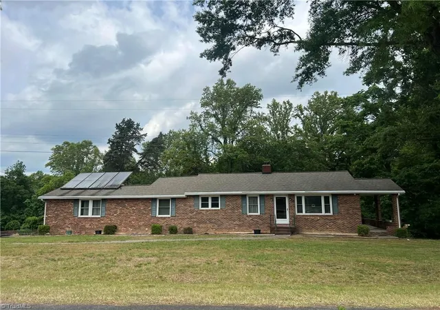 Homes for sale in Walnut Cove, NC | 6090 Eaton Rd, Walnut Cove, NC 27052 | MLS# 1225325