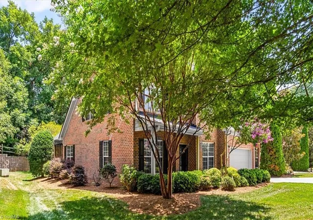 3rd image of 4006 Chianti Wy, Greensboro, NC 27410 | MLS# 1226180