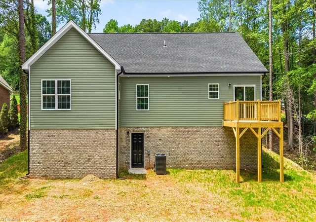 23rd image of 655 Woodland Cir, Asheboro, NC 27203 | MLS# 1226238