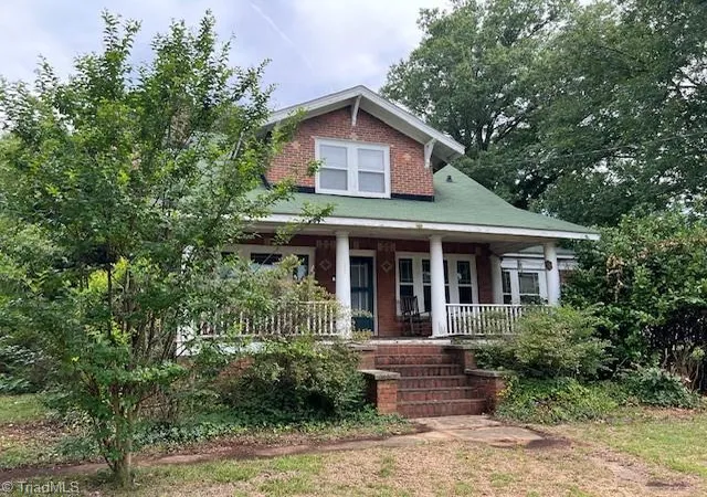 Photo 1 of Single family home for sale at 1525 Rankin Rd, Greensboro, NC 27405 | MLS# 1228631 | Listing updated on 2026-07-22