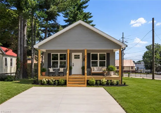 2nd image of 45 Mill St, Lexington, NC 27295 | MLS# 1231016