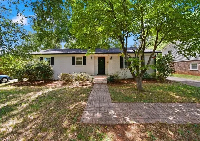 1st image of 3737 Vandalia Dr, Winston Salem, NC 27104 | MLS# 1227552