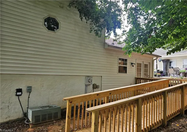 Homes for sale in Winston Salem, NC | 1665 Tadmore St, Winston Salem, NC 27127 | MLS# 1226073
