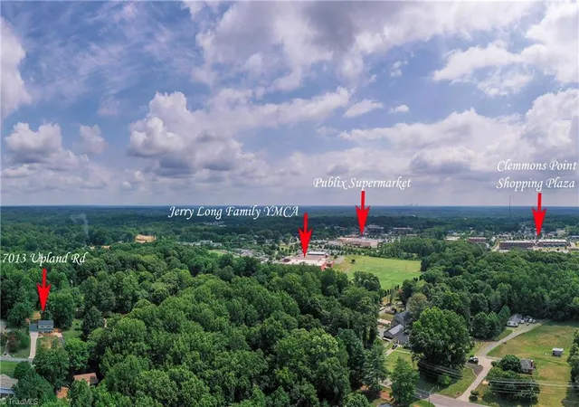 Homes for sale in Clemmons, NC | 7013 Upland Rd, Clemmons, NC 27012 | MLS# 1226213
