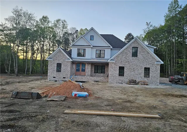 3rd image of 6815 Ridge Rd, Lexington, NC 27295 | MLS# 1215165