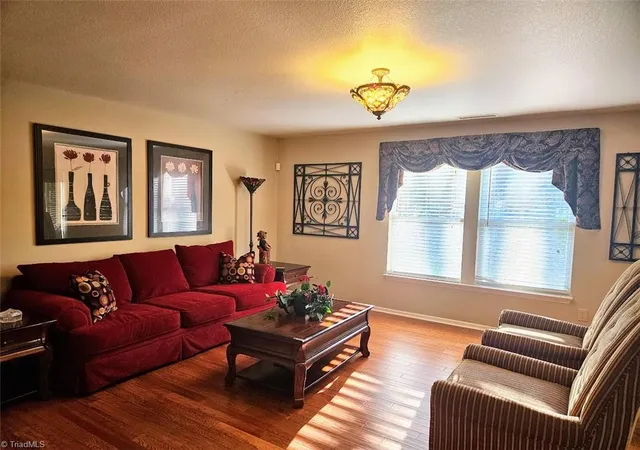 Photo 3 of Single family home for sale at 2514 Renard Rd, Greensboro, NC 27406 | MLS# 1216536 | Listing updated on 2026-08-28