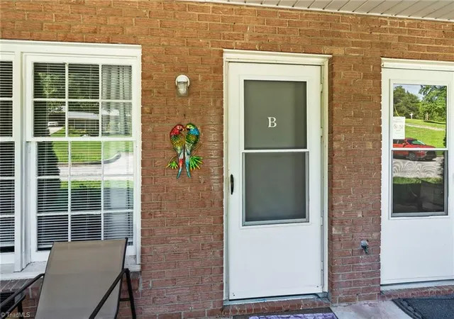1st image of 1107 Robin Hood Rd #B, High Point, NC 27262 | MLS# 1228011
