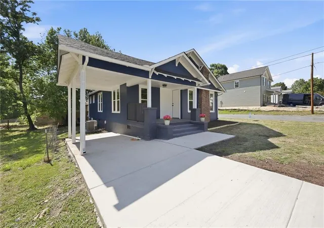 3rd image of 408 Reid St, Thomasville, NC 27360 | MLS# 1220431