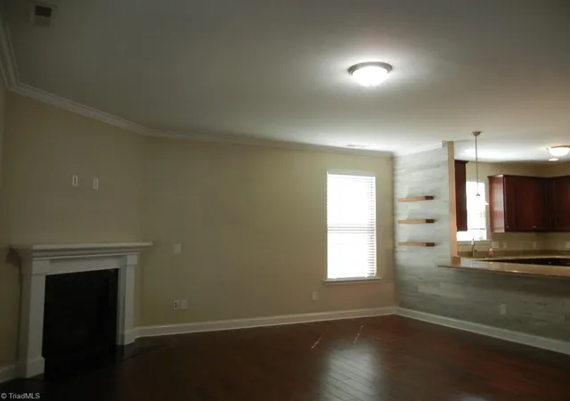 Photo 4 of Sale Pending at 3681 Vestavia Dr, Kernersville, NC 27284 | MLS# 1217260 | Listing updated on 2026-09-17
