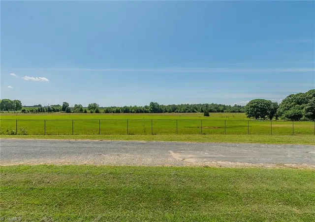 Photo 3 of Single family home for sale at 3035 Plantation Rd, Winston Salem, NC 27105 | MLS# 1223506 | Listing updated on 2026-07-12
