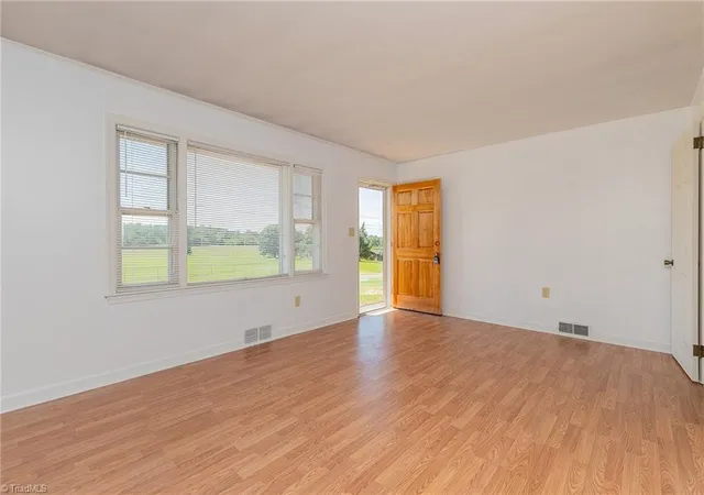 Photo 3 of Single family home for sale at 3035 Plantation Rd, Winston Salem, NC 27105 | MLS# 1223506 | Listing updated on 2026-07-12