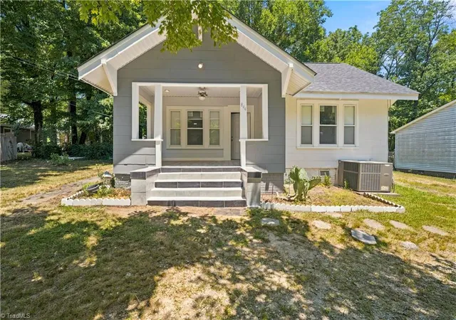 1st image of 844 Cummins St, High Point, NC 27262 | MLS# 1225068