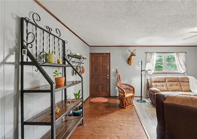 5th image of 202 Arrowood Ln, Jamestown, NC 27282 | MLS# 1225410