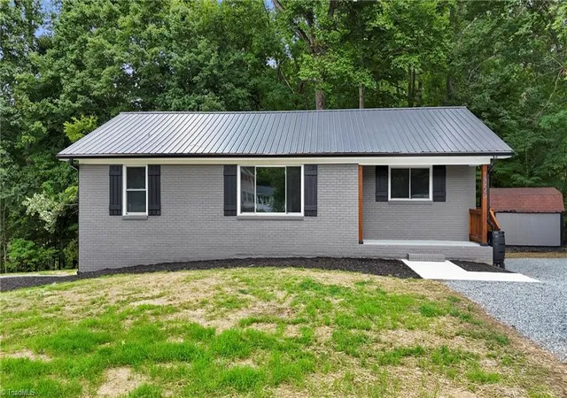 1st image of 1855 Stemp Everhart Rd, Thomasville, NC 27360 | MLS# 1230163