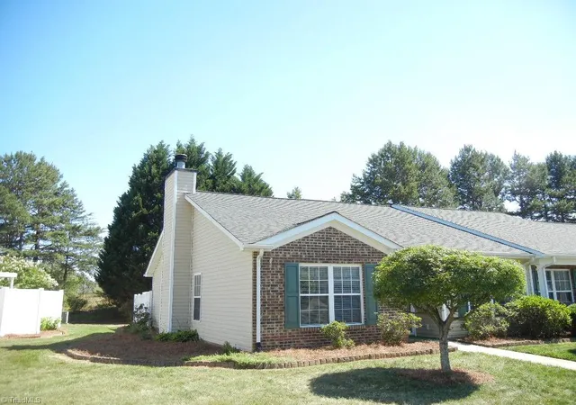 Homes for sale in Archdale, NC | 908 Chesapeake Ln, Archdale, NC 27263 | MLS# 1223440