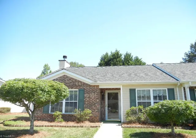 Homes for sale in Archdale, NC | 908 Chesapeake Ln, Archdale, NC 27263 | MLS# 1223440