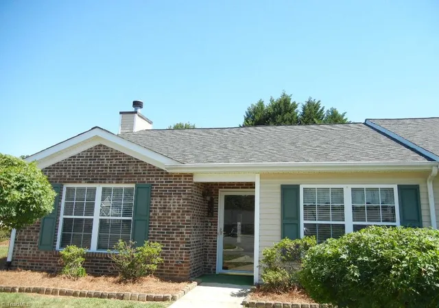 Homes for sale in Archdale, NC | 908 Chesapeake Ln, Archdale, NC 27263 | MLS# 1223440