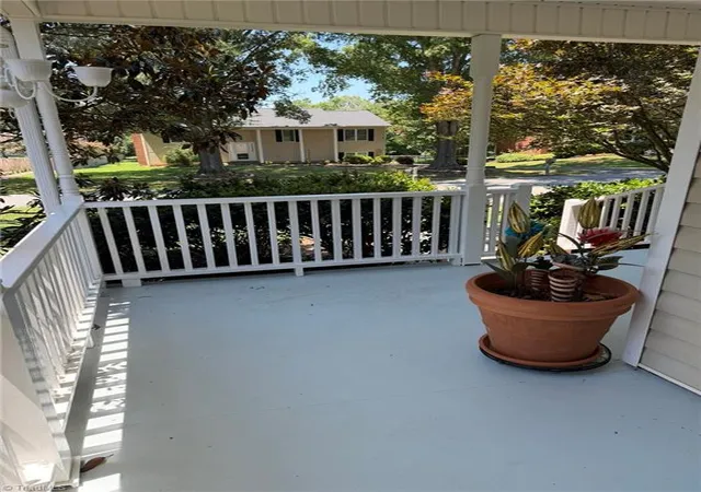 Photo 3 of Single family home for sale at 274 Tumbleweed Dr, Winston Salem, NC 27127 | MLS# 1227994 | Listing updated on 2026-10-02