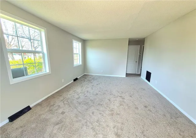 2nd image of 758 Clemmonsville Cir, Winston Salem, NC 27107 | MLS# 1212382