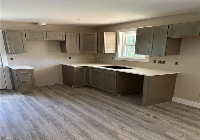 Photo 3 of Single family home for sale at 506 Moore Dr, Lexington, NC 27292 | MLS# 1225351 | Listing updated on 2026-09-01