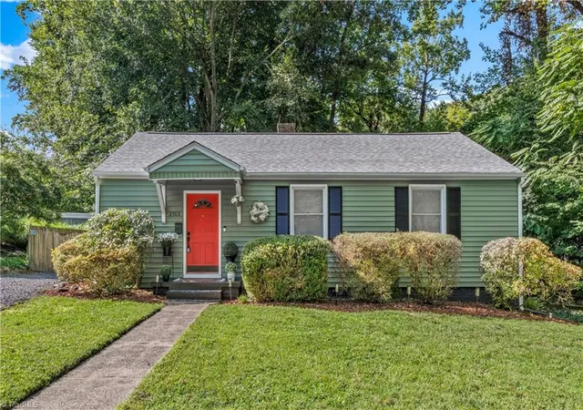 Photo 1 of Single family home for sale at 2503 Boone Ave, Winston Salem, NC 27103 | MLS# 1233403 | Listing updated on 2026-09-30