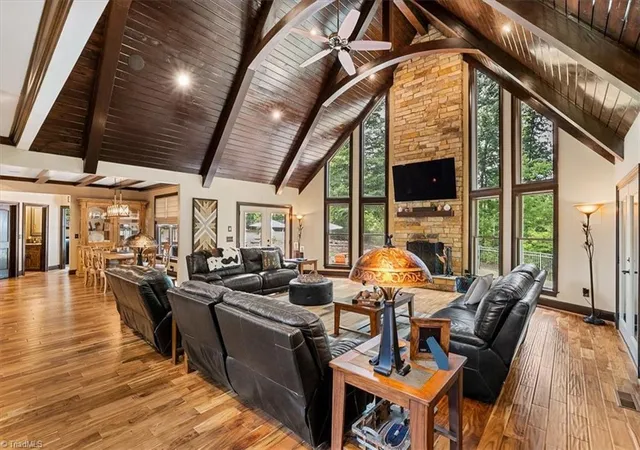 Photo 4 of Sale Pending at 7371 Hidden View Dr, Oak Ridge, NC 27310 | MLS# 1228615 | Listing updated on 2026-08-29
